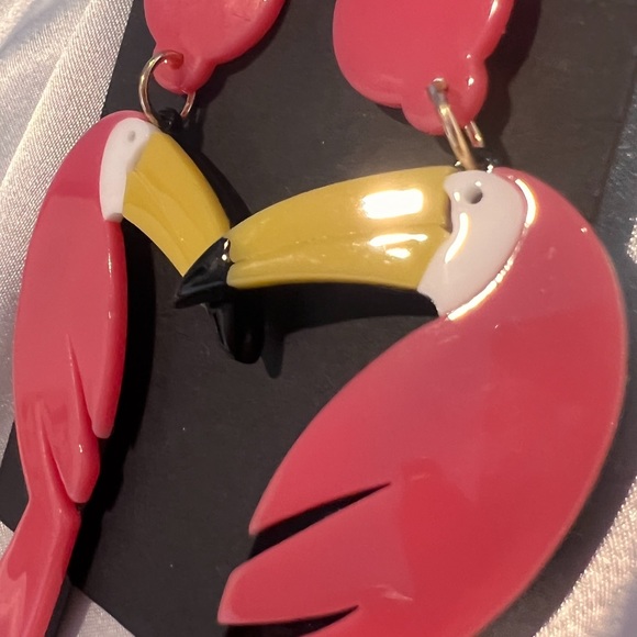 Bright Pink Statement Acrylic Toucan Bird Dangle Earrings - Picture 5 of 7